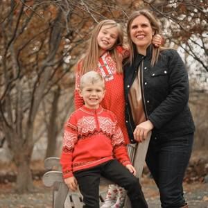 Meet your Posher, Lori